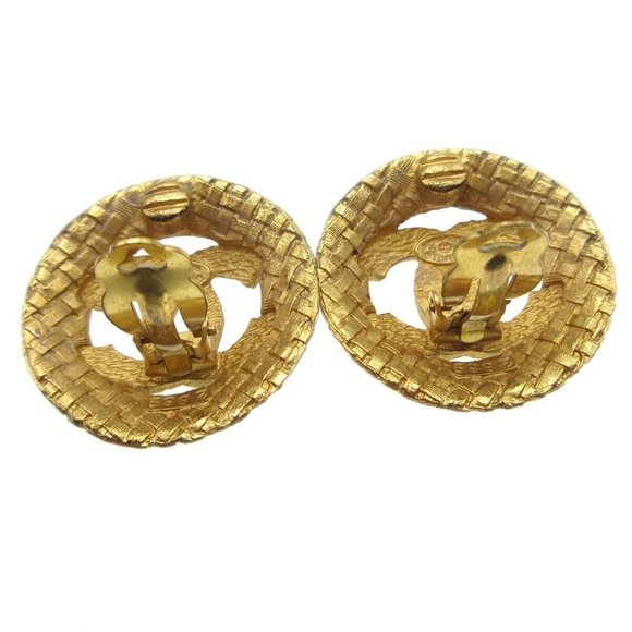 authenticity guaranteed Chanel Button Motif Earrings Quilted Gold-plated Clip-On - Picture 4 of 6